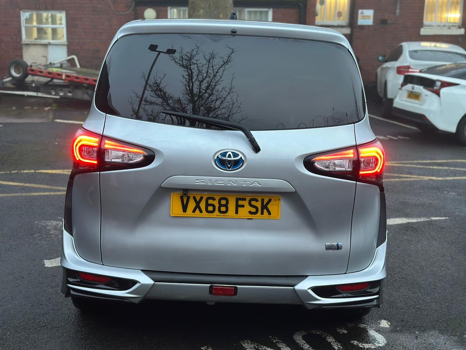 Toyota **SOLD** Sienta - Hybrid 1.5 VVh-T CVT 5dr Euro6 Image